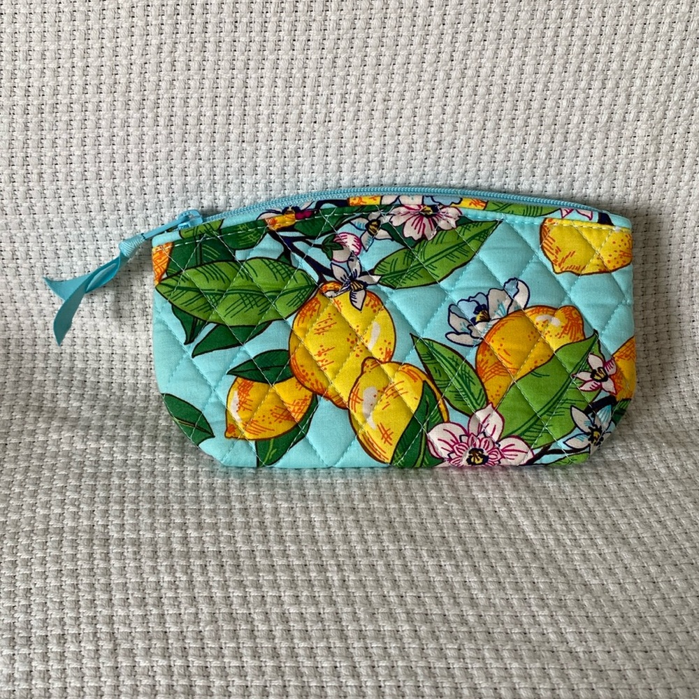 Vera Bradley Medium Travel Cosmetic bag - lemon grove